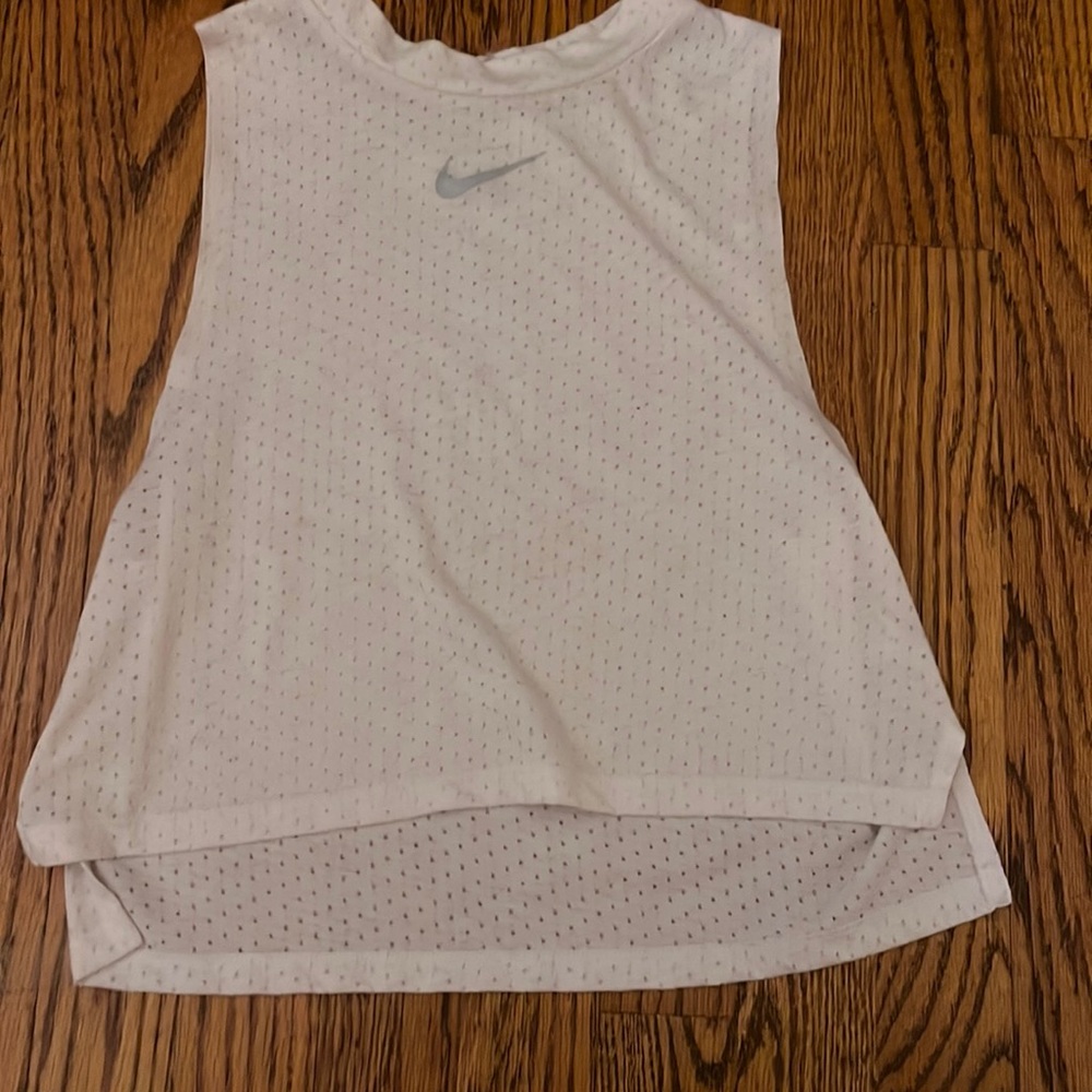 Nike kids workout cropped tank size youth medium(girls)